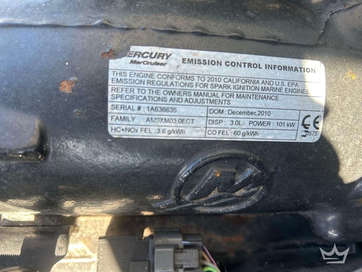 2013-tahoe-q4-boat-with-s/a-boat-trailer-image-23