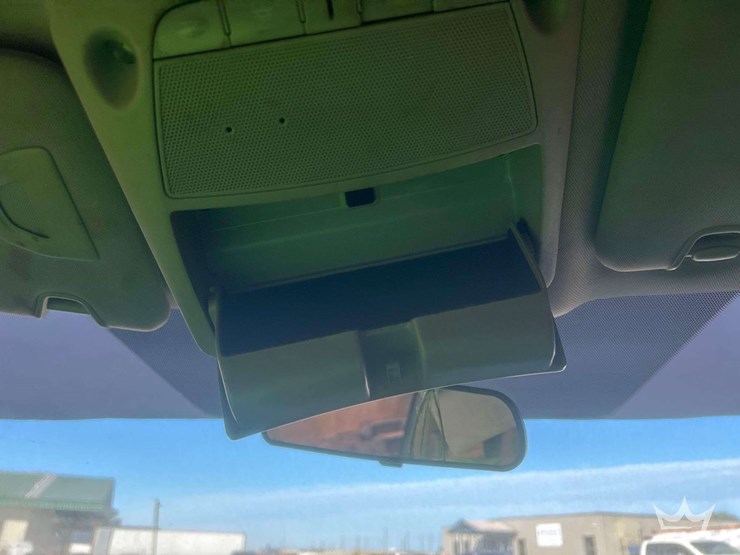 2017-nissan-rogue-image-24