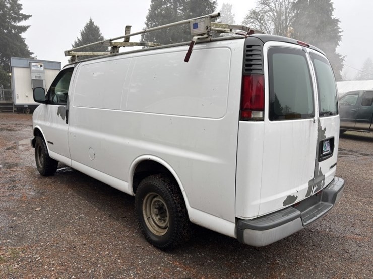 1996-chevrolet-2500-image-3