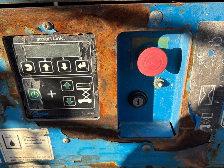 genie-gs1930-image-10