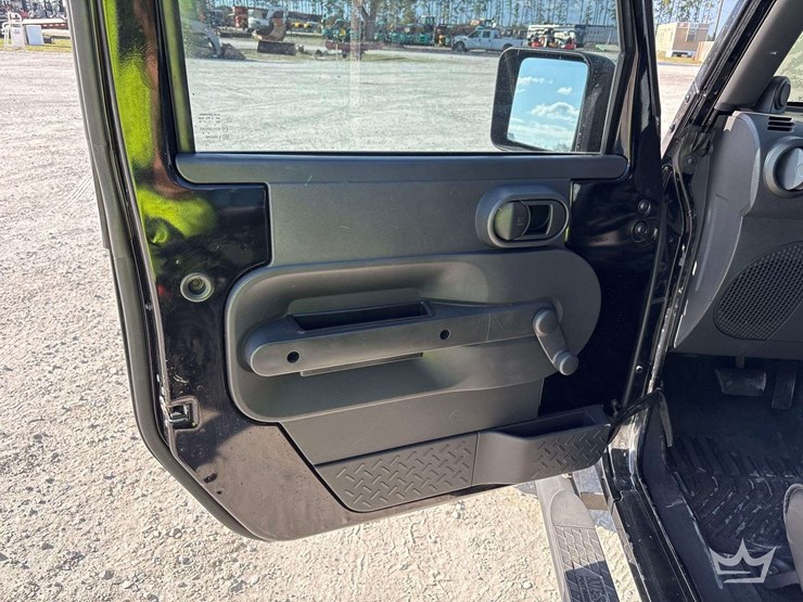 2008-jeep-wrangler-image-11