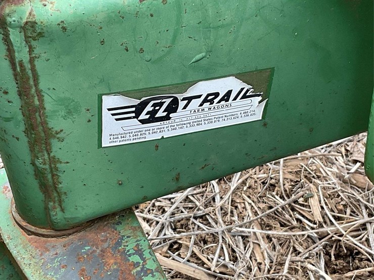 e-z-trail-24-1/2'-head-carrier-image-16