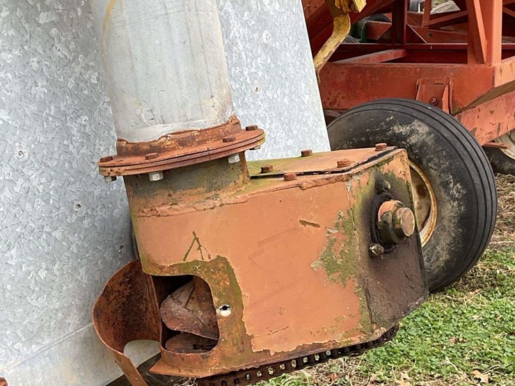 knoedler-pto-drive-auger-cart-image-15