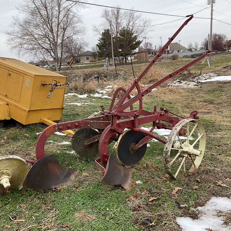 2 Bottom Plow on Steel