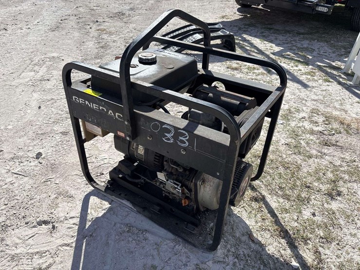 generac-5000w-heavy-duty-portable-diesel-generator-image-3