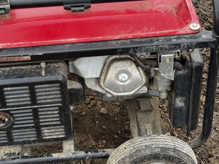 honda-eb5000-generator-image-3