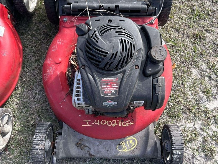 lot-of-2-yard-machines-push-mowers-image-8