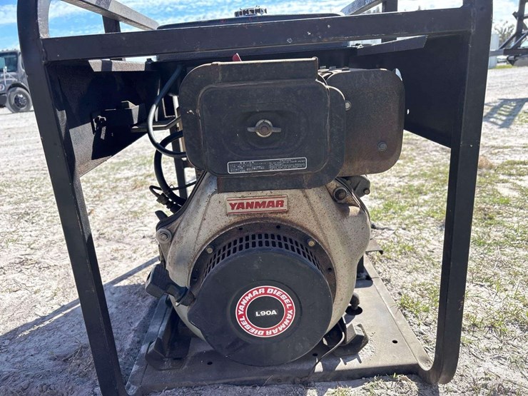 generac-5000w-heavy-duty-portable-diesel-generator-image-8