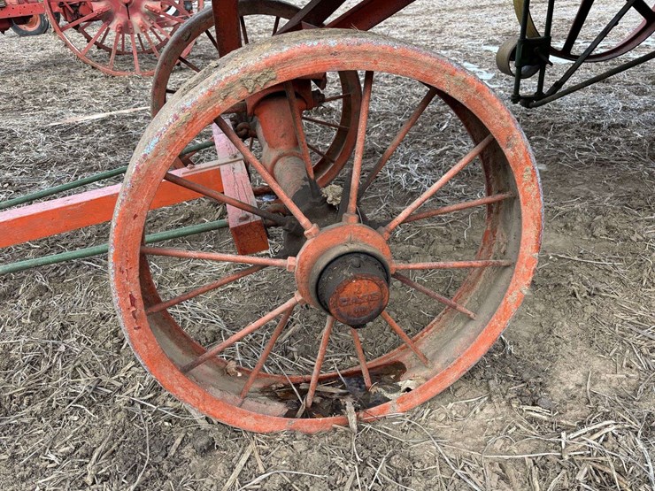 case-28x46-thresher-on-steel-image-20