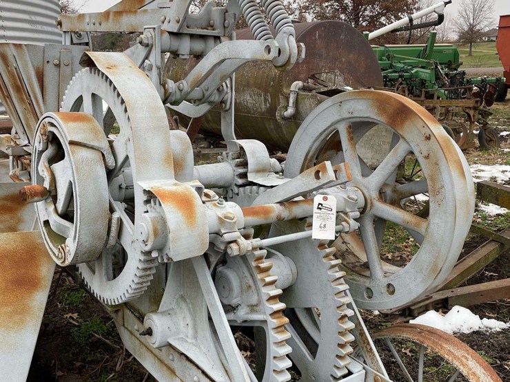 vintage-bale-press-on-steel-image-27