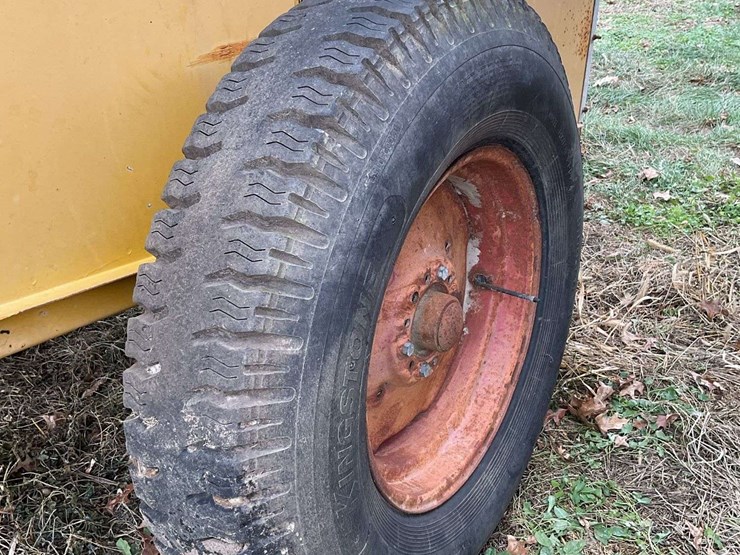 knoedler-pto-drive-auger-cart-image-8