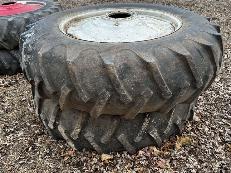 (2)-dayton-thorobred-super-23-18.4-38-tires-with-rims-image-6