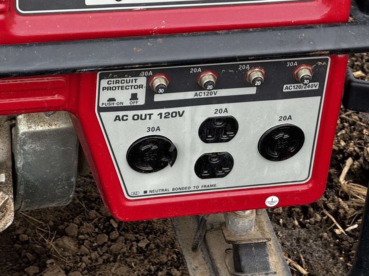 honda-eb5000-generator-image-11