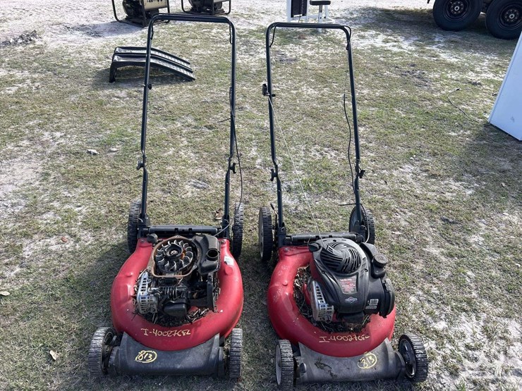 lot-of-2-yard-machines-push-mowers-image-6