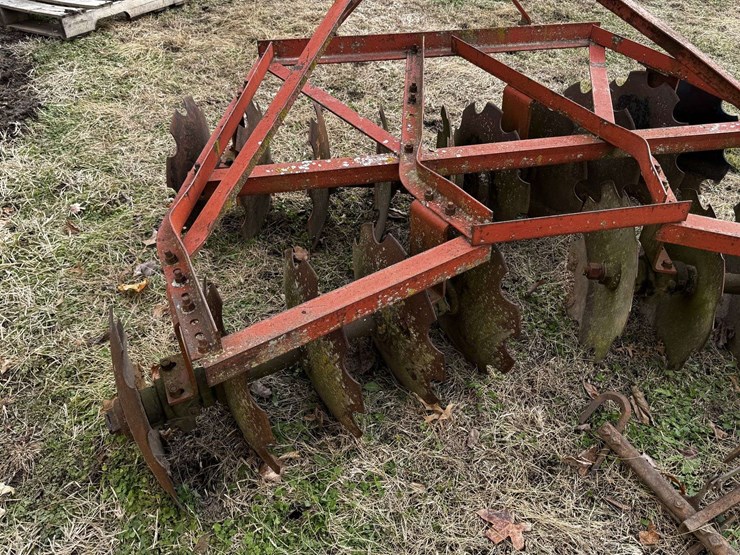 68"-notch-blade-disk-w/-1-section-drag-harrow-image-6