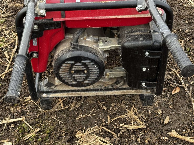 honda-eb5000-generator-image-14