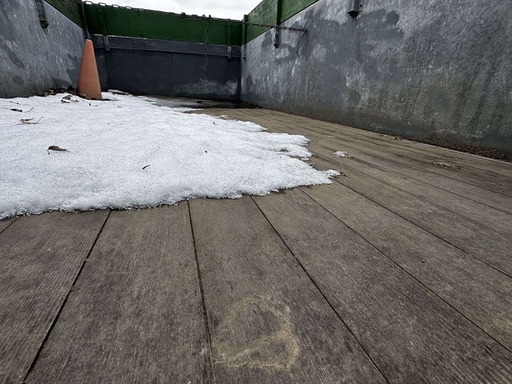 heider-12'-box-wagon-on-john-deere-running-gear-image-18