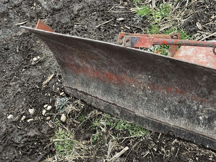 4'-garden-tractor-front-blade-image-3
