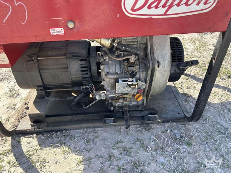 dayton-4w115a-heavy-duty-portable-diesel-generator-image-6