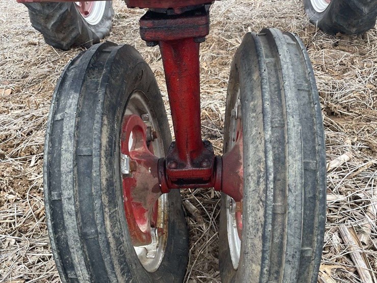 farmall-super-c-narrow-front-image-13