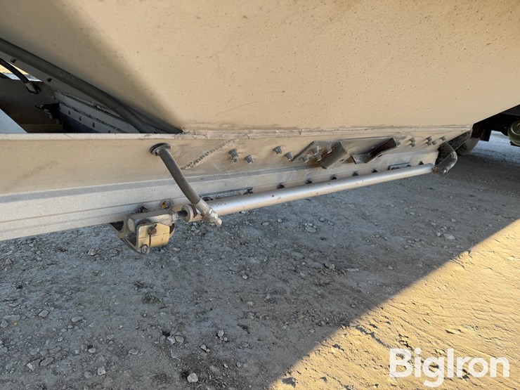 2004-timpte-super-hopper-image-16