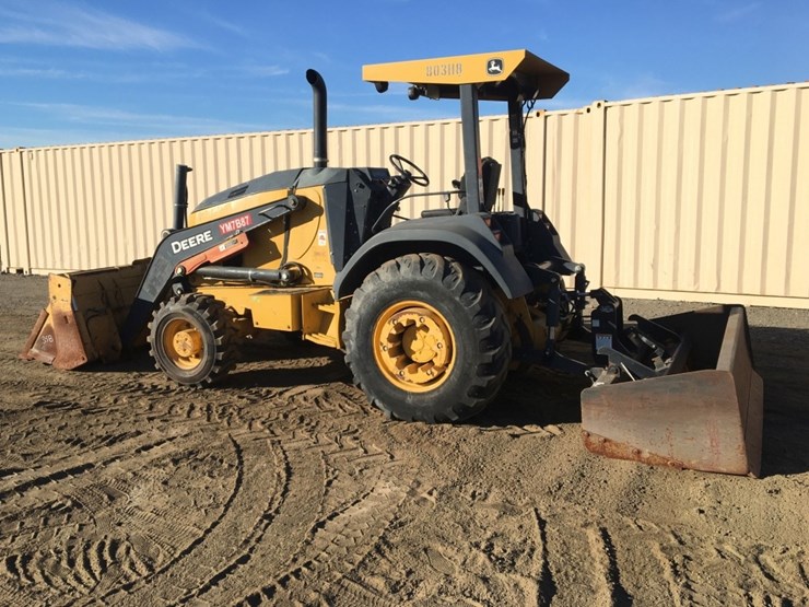 2015-deere-210l-image-4