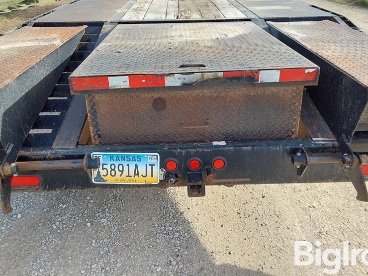 2014-lamar-t/a-30'-flatbed-trailer-image-18