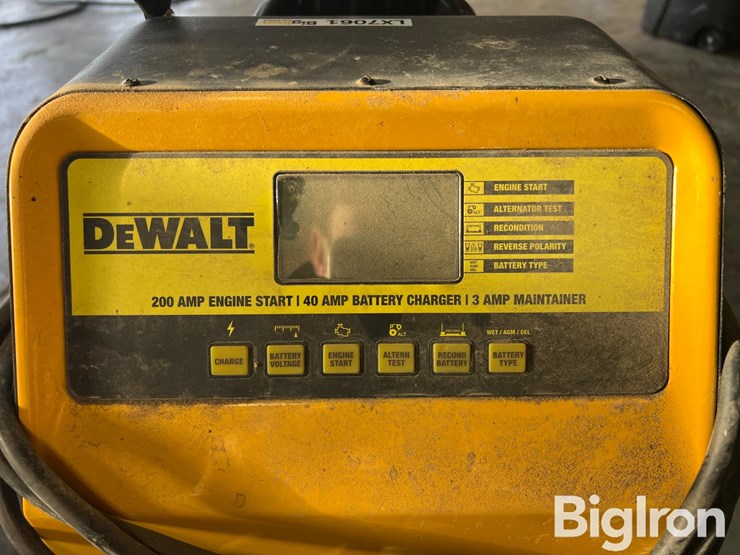 dewalt-12v-battery-starter/charger-image-9