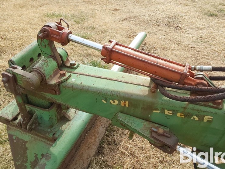 john-deere-115-image-12