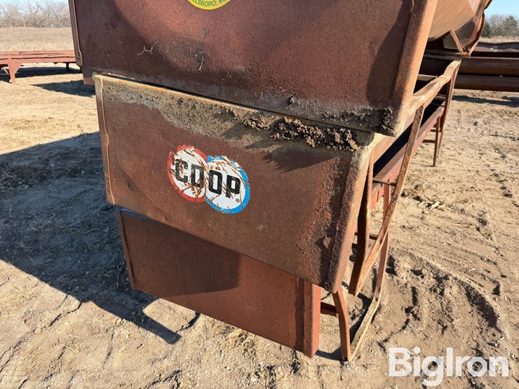 prairie-products-/-coop-12'-steel-feed-bunks-image-10