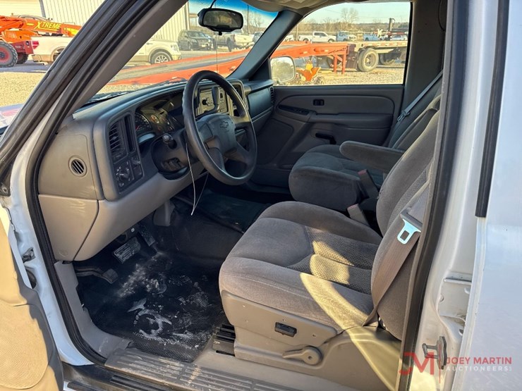 chevrolet-tahoe-image-11