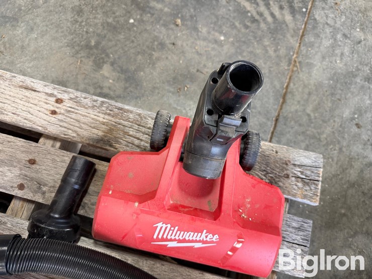 milwaukee-car-care-power-tools-image-18