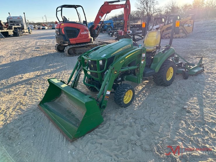 john-deere-1023e-image-4
