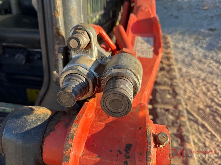 kubota-svl97-2-image-7