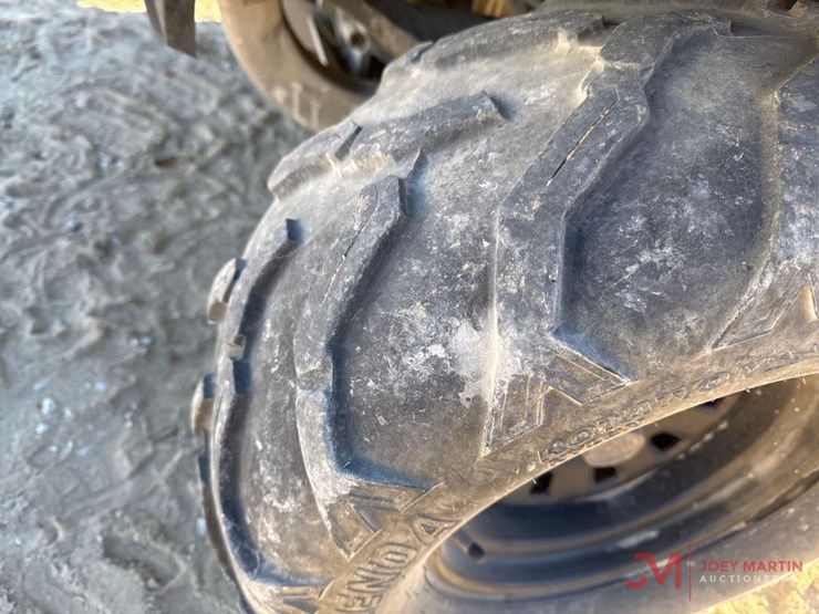 2019-ingersoll-rand-club-car-carry-all-utv-image-5