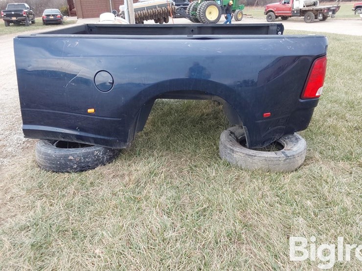 2014-ram-3500-hd-image-8