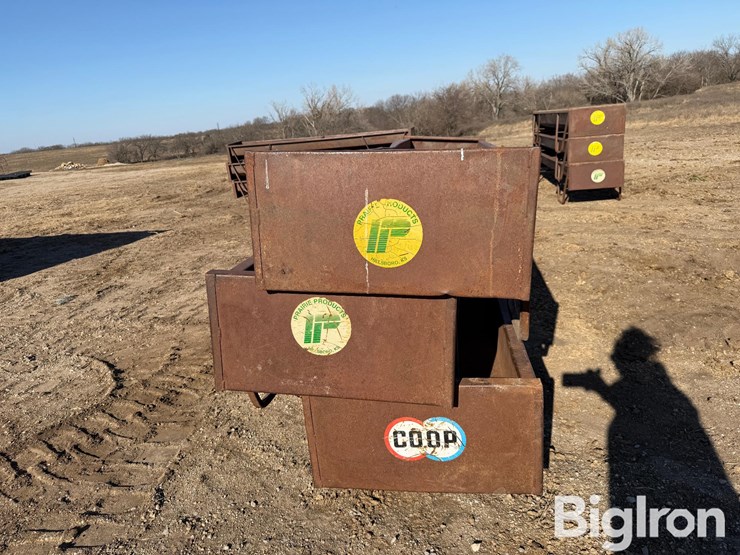 prairie-products-/-coop-12'-steel-feed-bunks-image-4