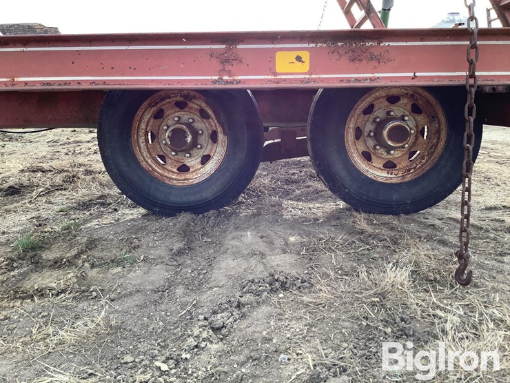 donahue-swather-trailer-image-16