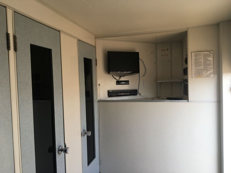 ford-f550-xl-image-16