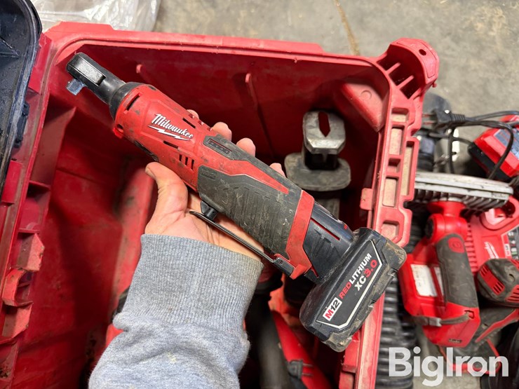 milwaukee-18-v-tools-&-pack-out-boxes-w/tools-image-20