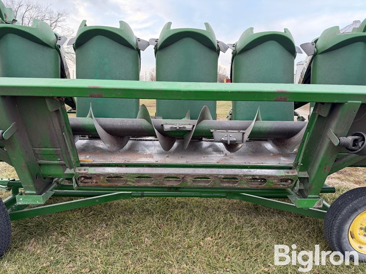 john-deere-693-image-17