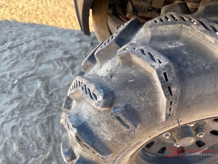 2020-ingersoll-rand-club-car-carry-all-utv-image-5