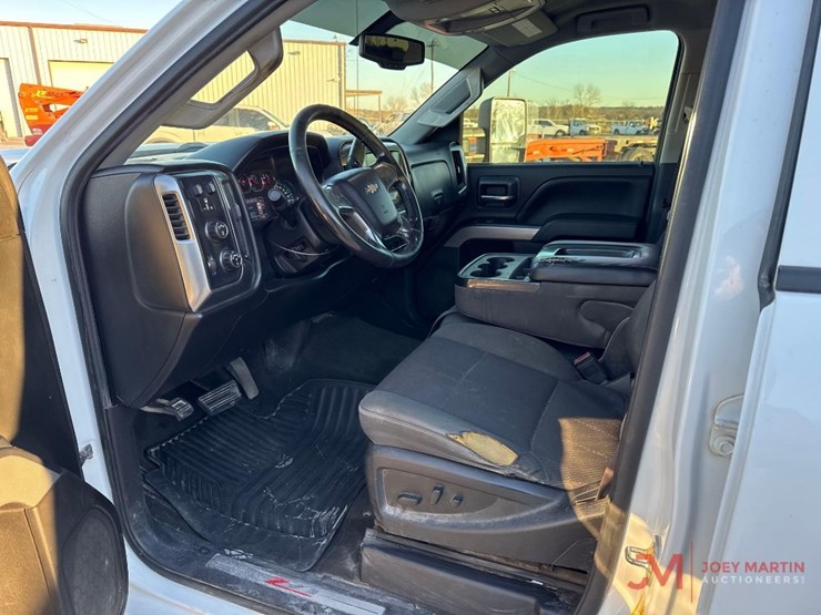 chevrolet-2500-image-16