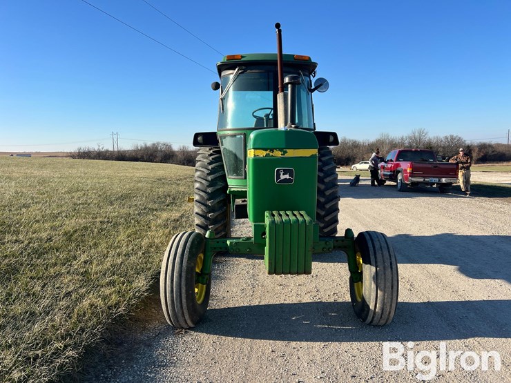 john-deere-4230-image-2