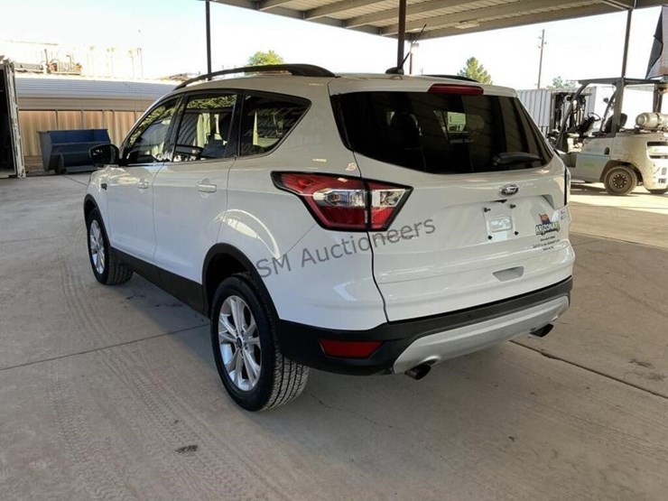 ford-escape-se-image-5