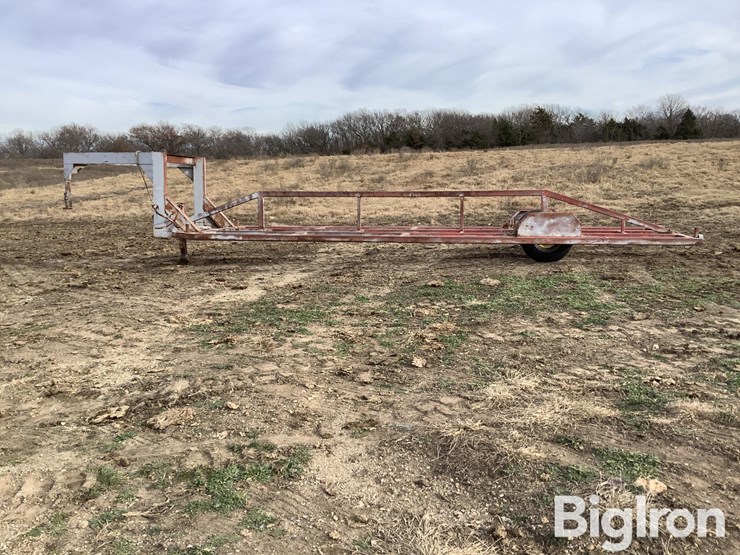 homemade-s/a-28'-bale-trailer-image-8