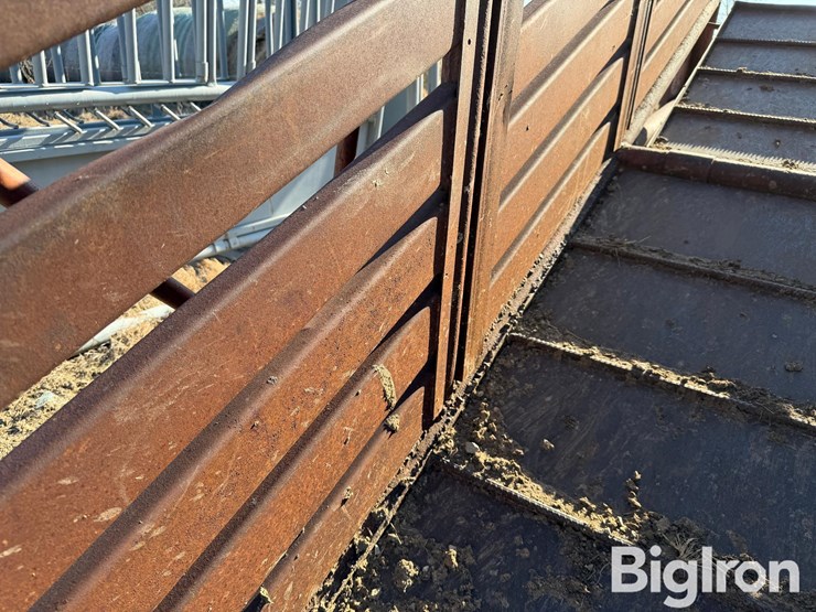 shop-built-10'-portable-loading-chute-image-13