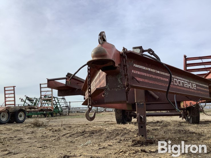 donahue-swather-trailer-image-9