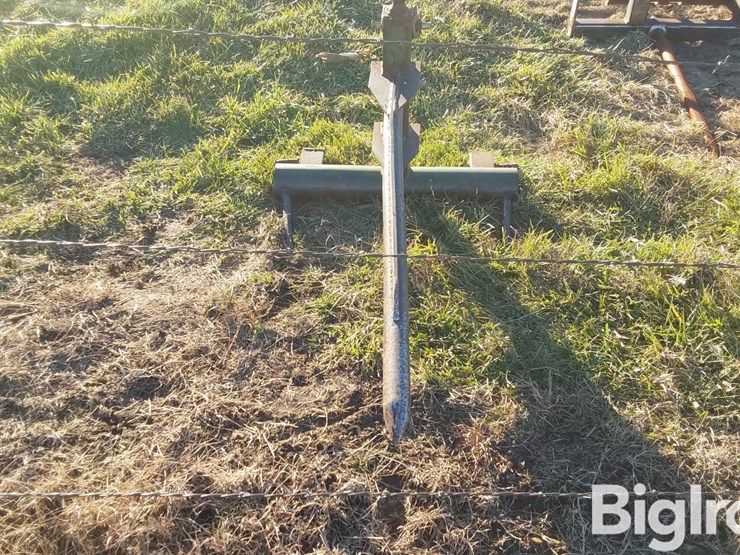 shop-built-3-pt-bale-spear-image-7