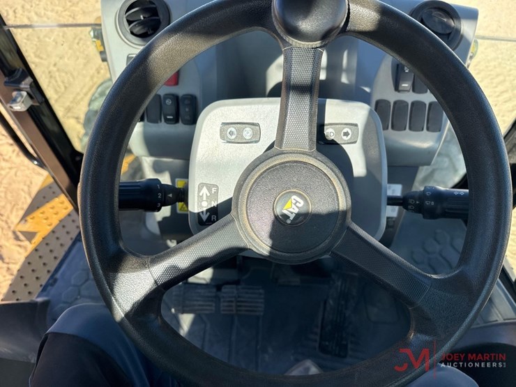 caterpillar-420-xe-image-34